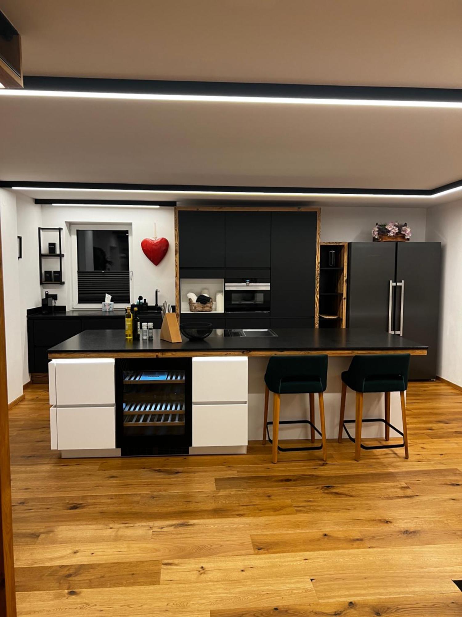 Lakeside Penthouse 16 젤암제 외부 사진